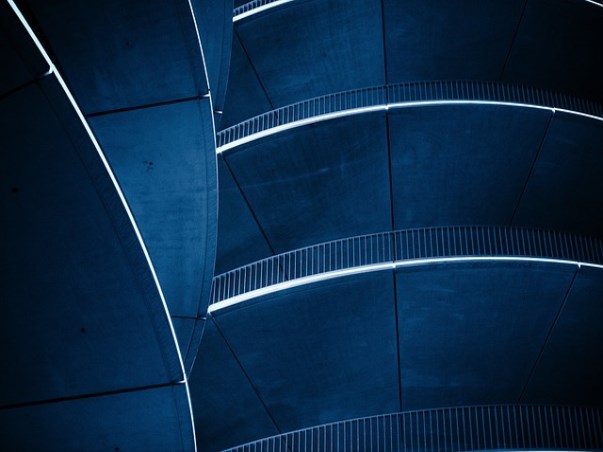 목 굴곡 스트레칭