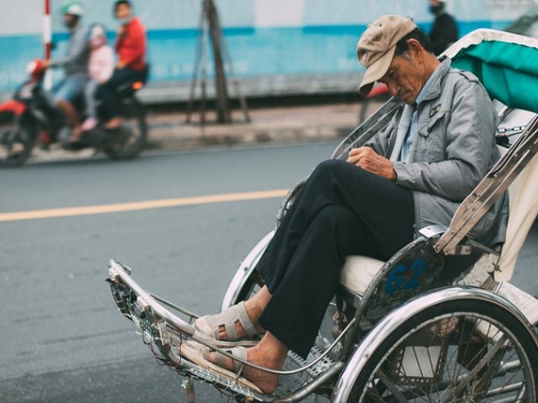직원규모 및 이직자 비율